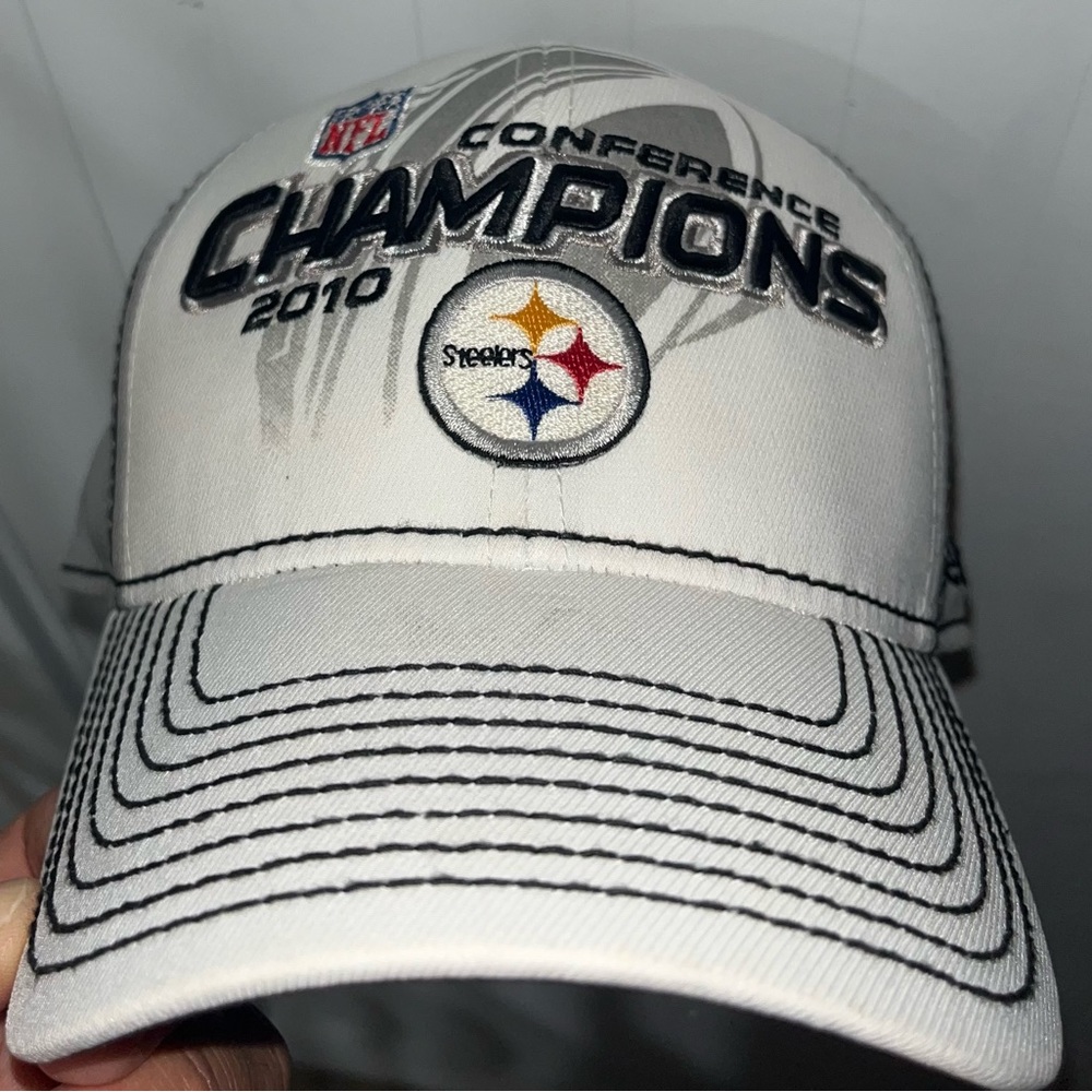 GUC Reebok Pittsburgh Steelers onfield hat.
